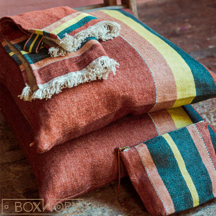 (3)THE BELGIAN PILLOW DECO KUSSEN OLD ROSE 50X50CM boxworx textiel